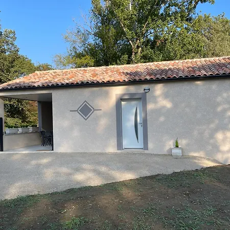 Ferienhaus Gite De La Fontaine Avec Jaccuzi Septfonds