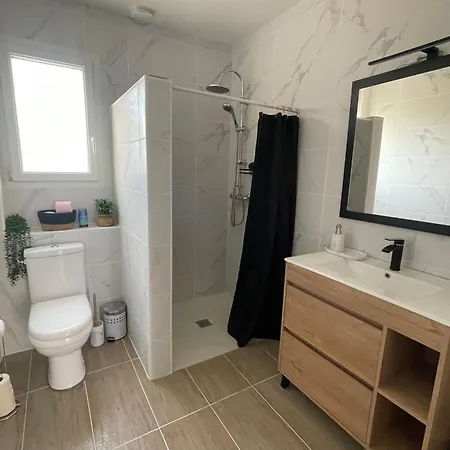 Gite De La Fontaine Avec Jaccuzi Ferienhaus